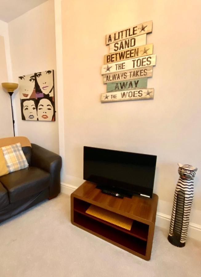 Blackpool Abode - The Buttercup Suite Buitenkant foto
